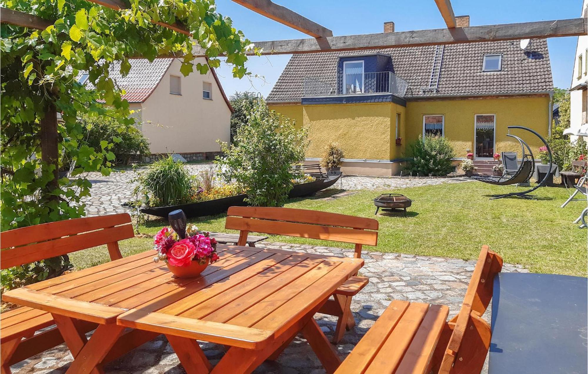 Nice Home In Neu Zauche Ot Caminche With Wifi Caminchen Exterior foto